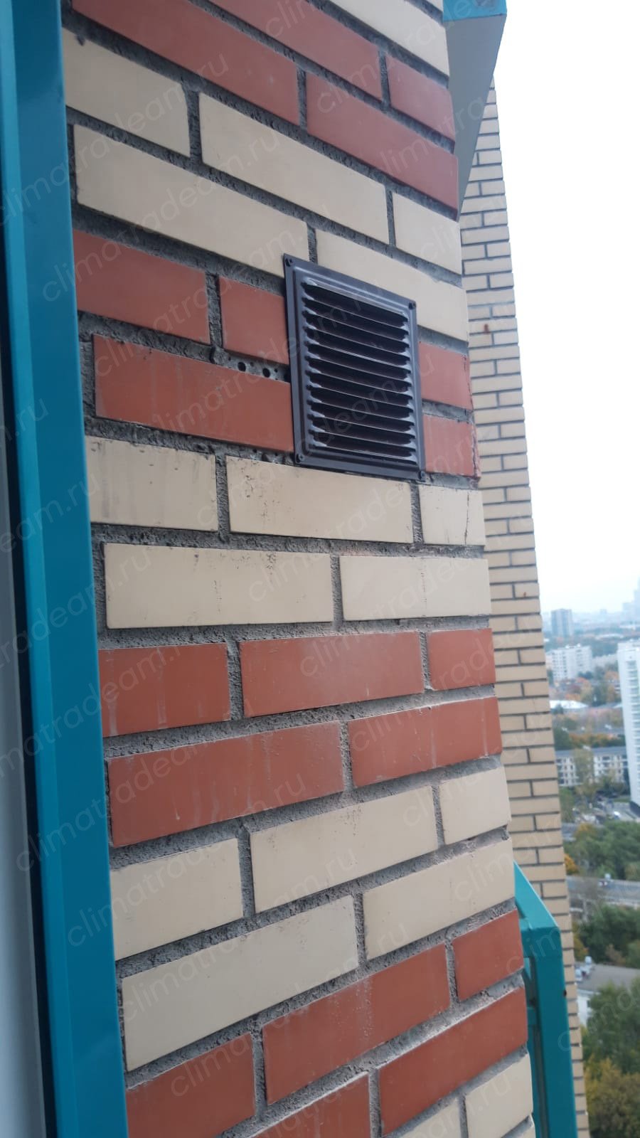 ЖК "Алые Паруса" в г. Москва Авиационная, 77 установили мульти-сплит систему с 3 внутренними блоками Fujitsu серии Clarios и приточную вентиляцию AirNanny.