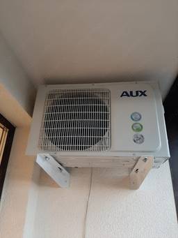 ЖК "Дом у Каретного" в г. Санкт-Петербурге был установлен кондиционер от фабрики AUX серии Prime.