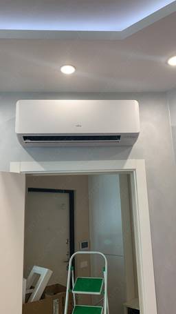 г. Санкт-Петербурге Московский проспект 75 установили Мульти-сплит систему Fujitsu Genios с 3 внутренними блоками.