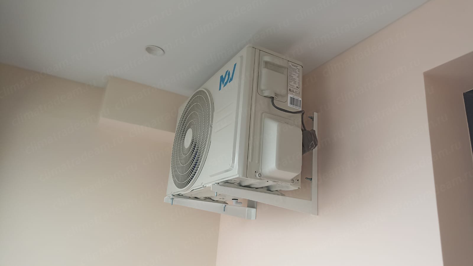 г. Санкт-Петербург улица Челюскина д.5 установили сплит-систему MDV серия Infini.