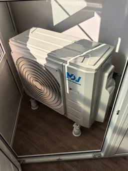 г. Санкт-Петербург в ЖК "Аквилон Залив" улица Чирикова 5 установили мульти сплит-систему на 2 внутренних блока MDV серия Infini.