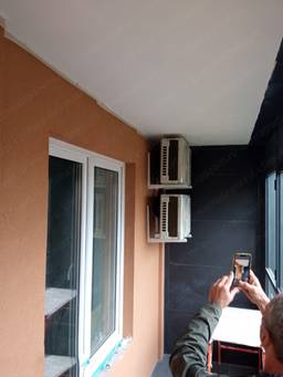 г. Санкт-Петербург в ЖК "Притяжение" ул. Александра Матросова установили две сплит-системы Royal Clima серия Supremo Nero.