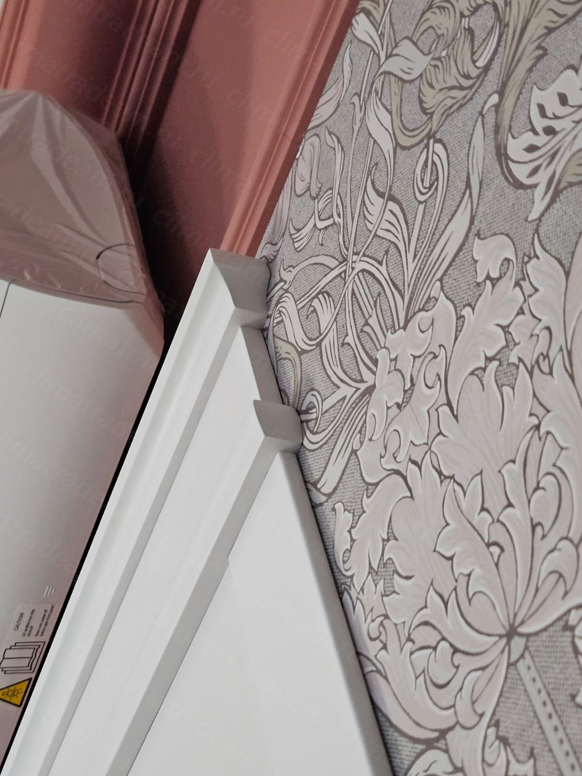 г. Санкт-Петербург в ЖК "Притяжение" установили мульти сплит систему Haier c 3 внутренними настенными блоками серии Flexis.