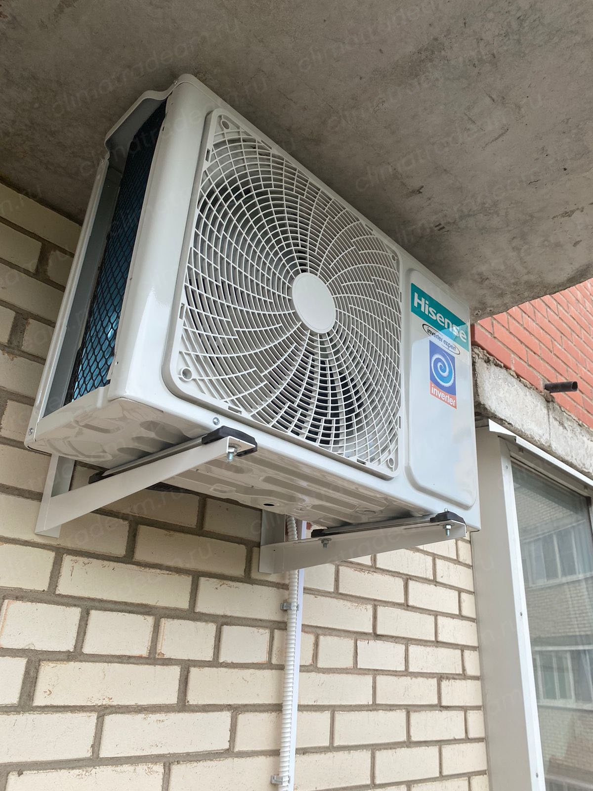 г. Санкт-Петербург на Проспект Космонавтов установили кондиционер Hisense серии Champagne Super.