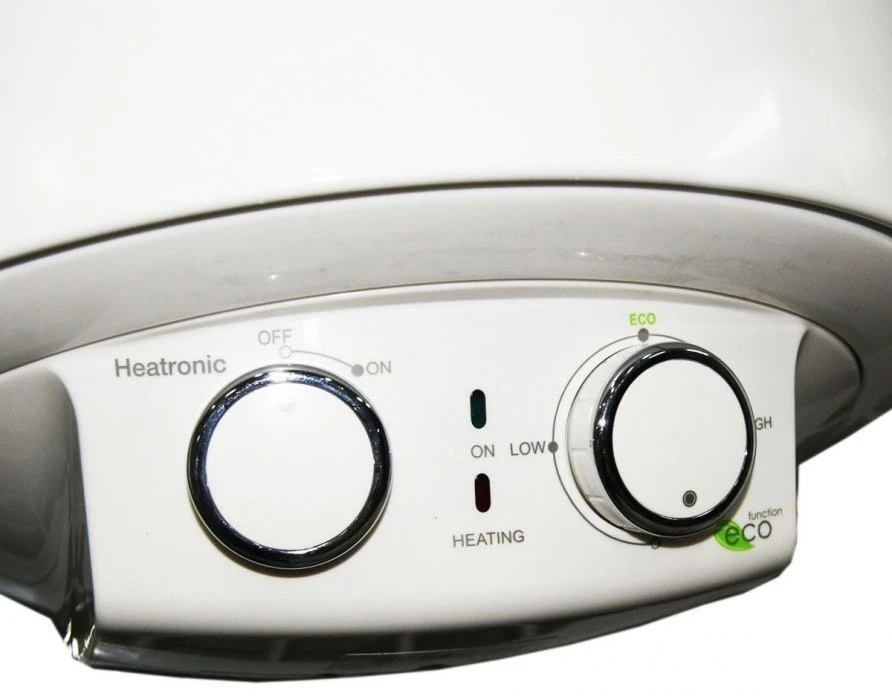 Электрический накопительный водонагреватель Electrolux EWH 50 Heatronic Slim DryHeat
